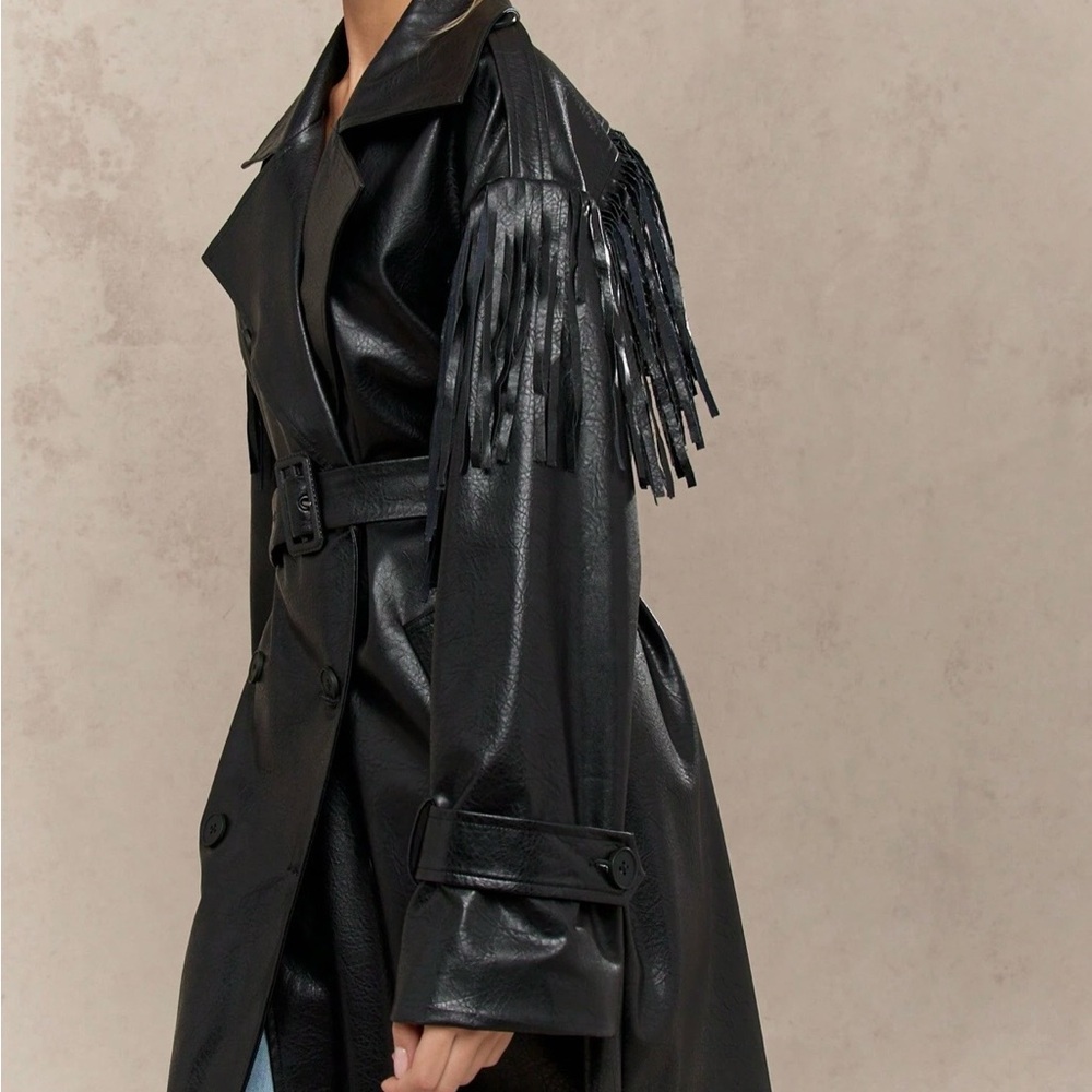 🤠 Black Fringe Trench Coat - Picture 3 of 8